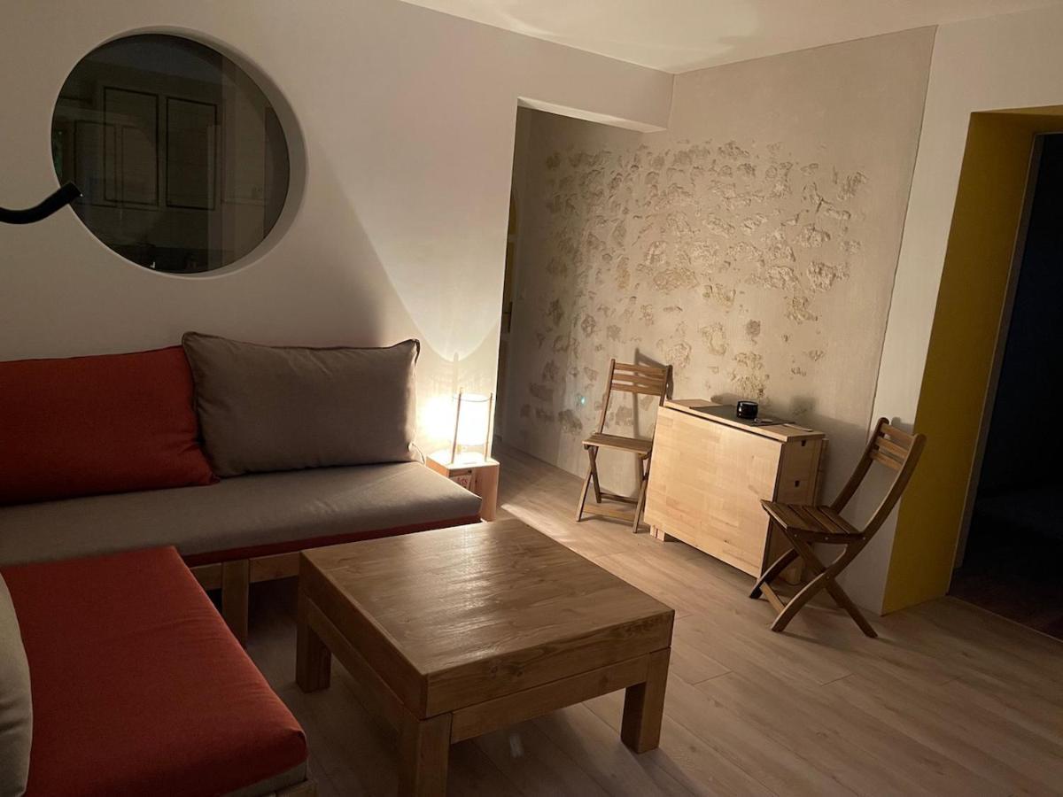 Hotel In The Heart Of Artists'S House à Espiens Extérieur photo